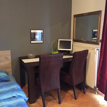 Apartment Viktor 2 Stan Na Dan Šabac Екстериор снимка